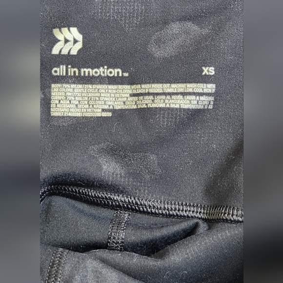 All in motion black camo high waist leggings size xs - Picture 3 of 4